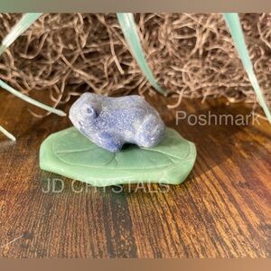 Aventurine Frog On Lily Pad